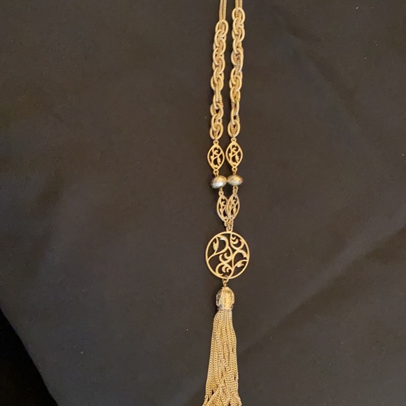 Beautiful Golden Lia Sophia Tassel Necklace - Picture 2 of 10